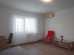 Vitanul Nou, apartament 2 camere decomandat, etaj 2, parcare inclusa